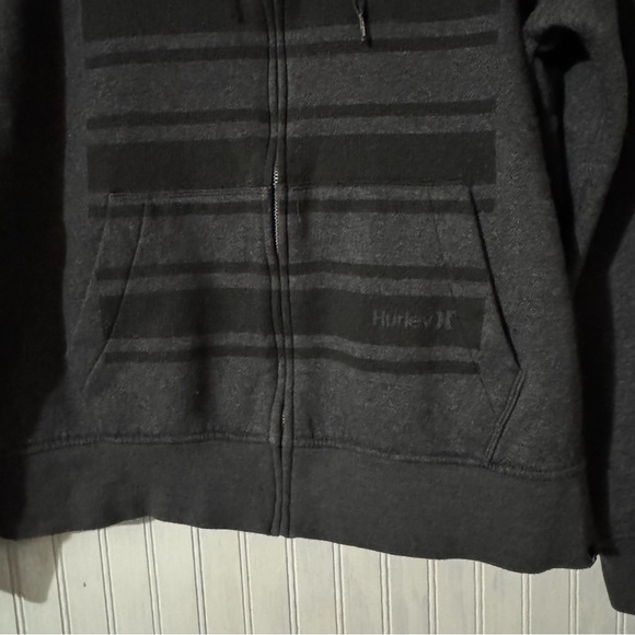 Bemidji State BSU Beavers Zip Up Hooded Sweatshirt size Large - Picture 4 of 9